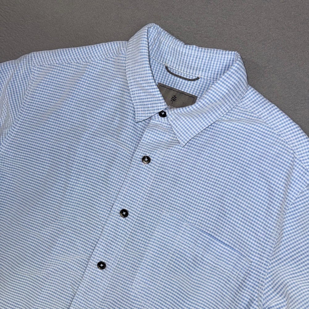 Royal Robbins Shirt Mens Medium Blue Gingham Desert Pucker Short Sleeve Relaxed